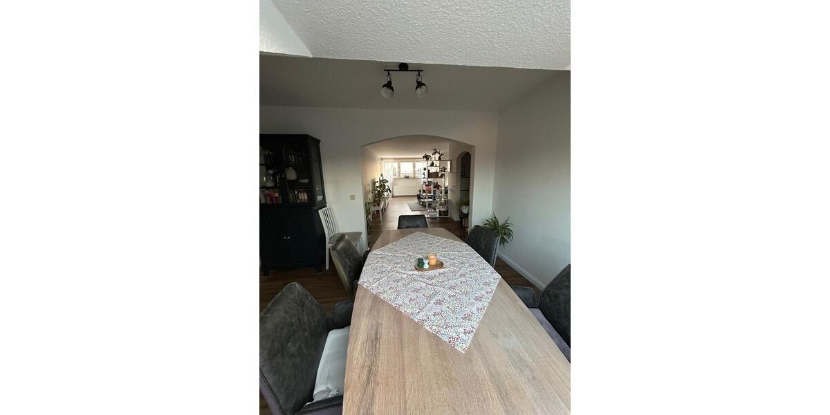 Dachgeschoßwohnung Unna Alte Heide - 2 Zimmer, 75 m&sup2;, 750&euro; | Angebot:25532977