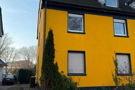 Haus Dortmund Hombruch - 3 Zimmer, 168 m&sup2;, 375.000&euro; | Angebot:25973686