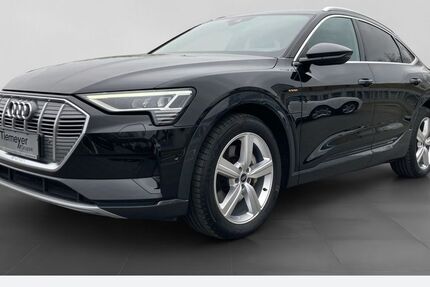 Audi e-tron 27.111 km 35.570 &euro; Bochum 44892