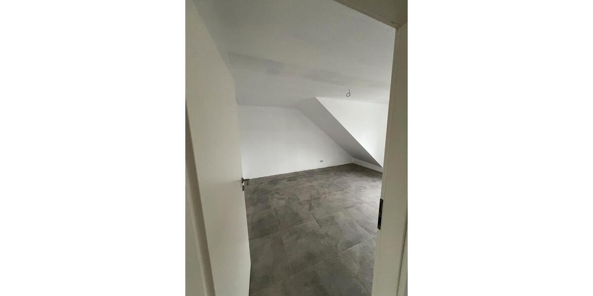 Dachgeschoßwohnung Herne Eickel - 3.5 Zimmer, 62 m&sup2;, 680&euro; | Angebot:26536624