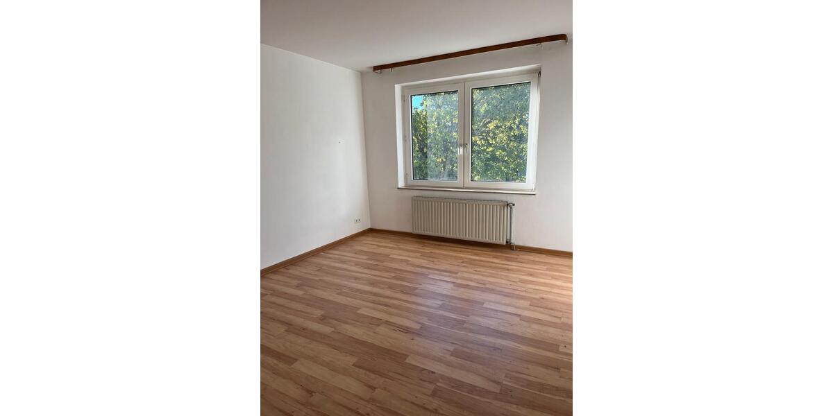 Etagenwohnung Recklinghausen Berghausen - 1 Zimmer, 43 m&sup2;, 370&euro; | Angebot:26020379