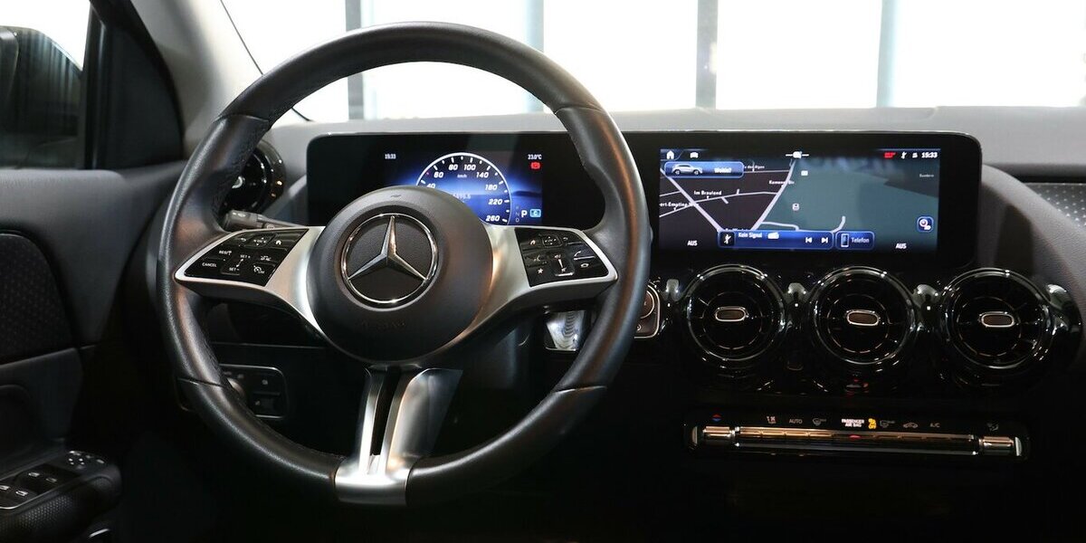 Mercedes-Benz GLA 180 ADVANCED SPORT / LEDER, LED, WIDESCREEN 7.000 km 33.331 &euro; Hamm 59077