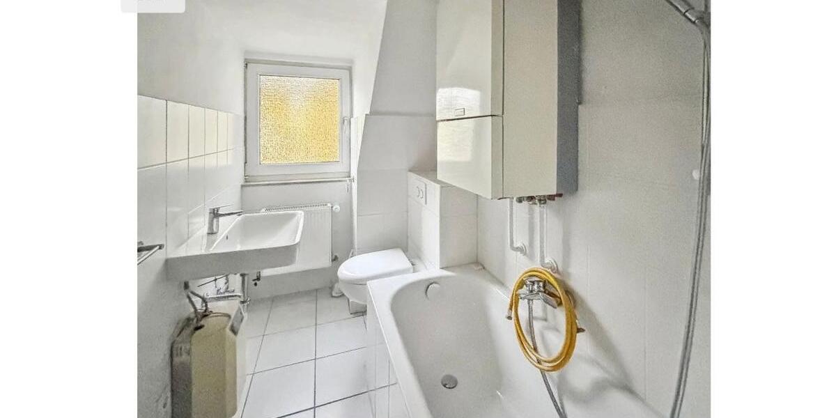 Dachgeschoßwohnung Herne Wanne - 2.5 Zimmer, 47 m&sup2;, 490&euro; | Angebot:26492782