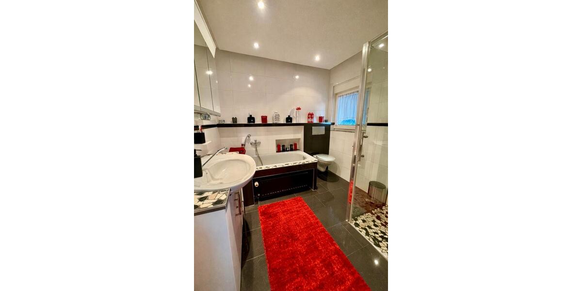 Doppelhaushälfte Bergkamen - 4 Zimmer, 160 m&sup2;, 390.000&euro; | Angebot:26122099