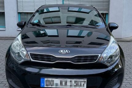 Kia Rio 105.000 km 4.350 &euro; Dortmund 44147