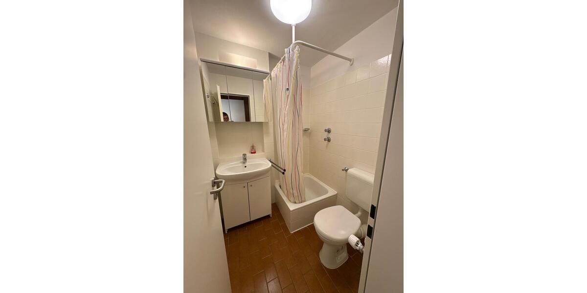 Etagenwohnung Hagen Hagen-Mitte - 1 Zimmer, 25 m&sup2;, 300&euro; | Angebot:25341184