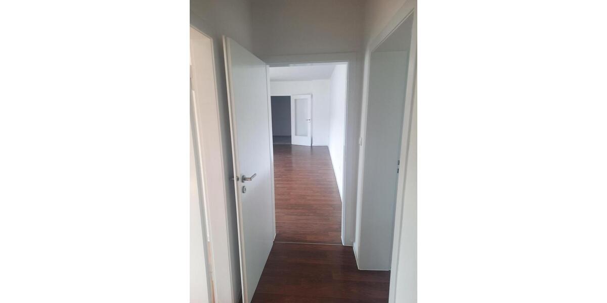 Etagenwohnung Castrop-Rauxel Deinighausen - 4 Zimmer, 111 m&sup2;, 777&euro; | Angebot:26264812