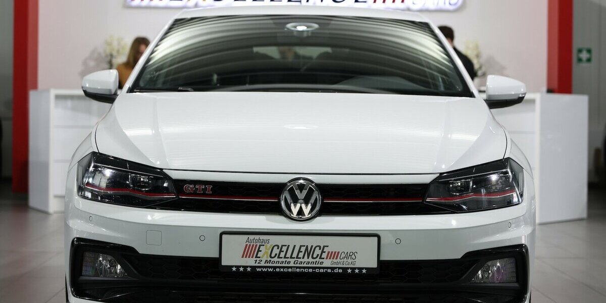 VW Polo GTI 2.0 TSI DSG BEATS WHITE / LED, AID, ACC 139.000 km 14.777 &euro; Hamm 59077