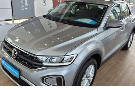 VW T-Roc 6.477 km 24.970 &euro; Hamm 59065