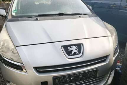 Peugeot 5008 140.100 km 2.500 &euro; Unna 59425