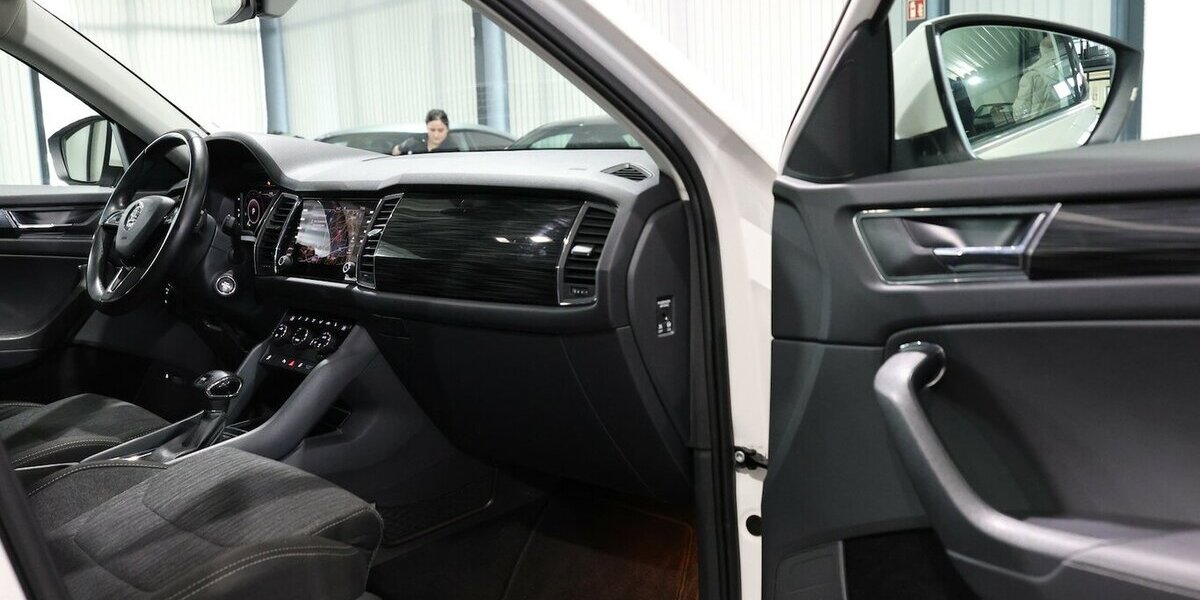 Skoda Kodiaq 2.0 TDI DSG STYLE / VIRTUAL-COCKPIT, LED 190.000 km 19.221 &euro; Hamm 59077