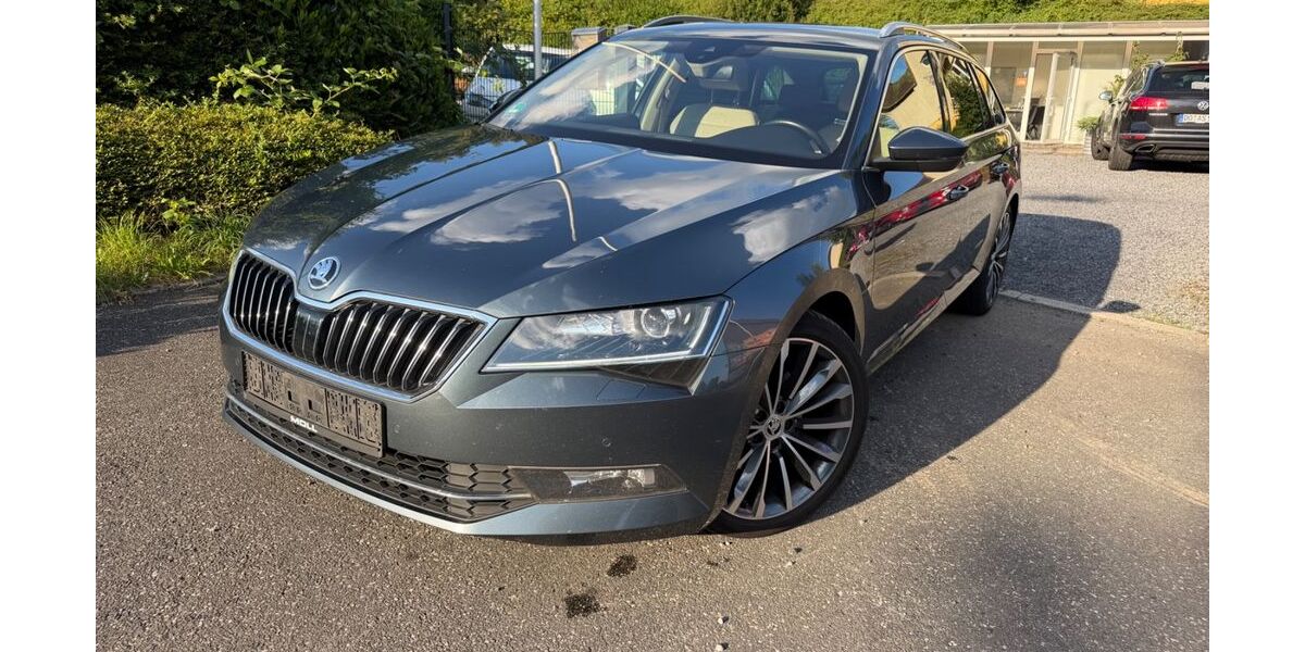 Skoda Superb 182.000 km 13.990 &euro; Schwerte 58239