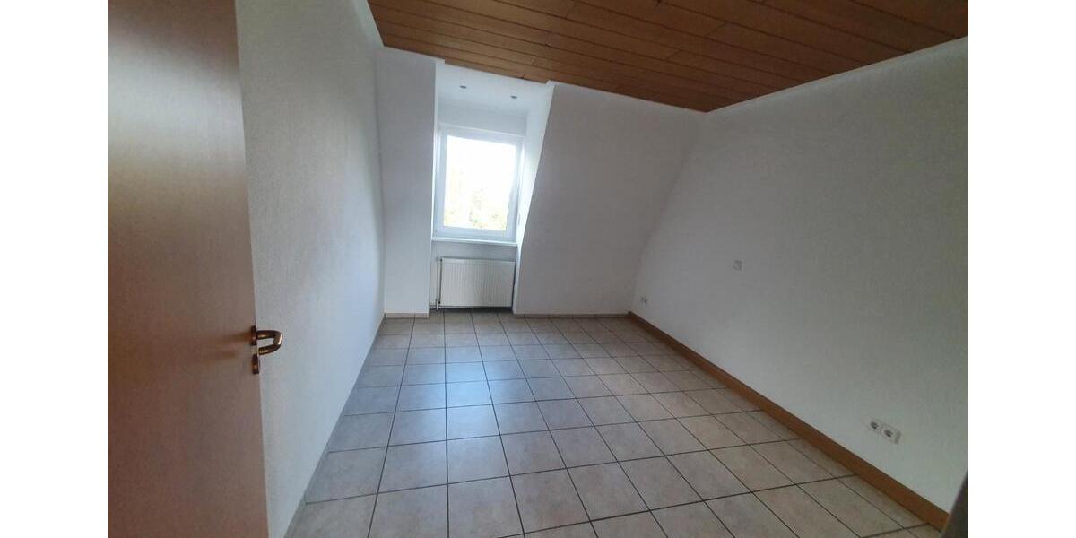 Dachgeschoßwohnung Hamm Berge - 2.5 Zimmer, 73 m&sup2;, 620&euro; | Angebot:26670837
