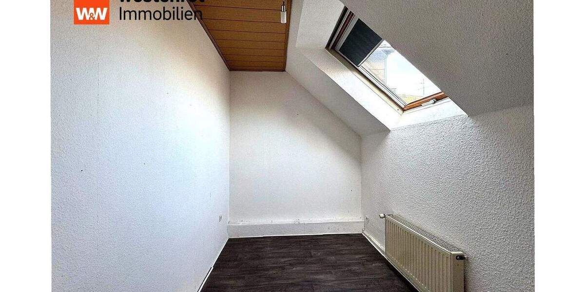 Etagenwohnung Herne Herne-Mitte - 4 Zimmer, 104 m&sup2;, 134.000&euro; | Angebot:25854337