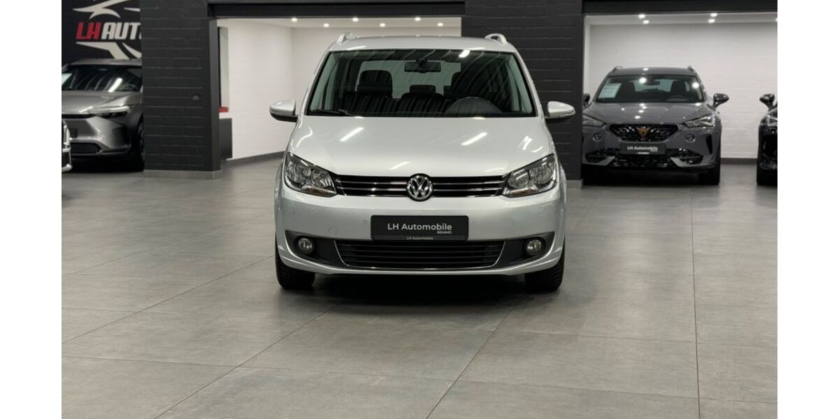 VW Touran 93.096 km 11.990 &euro; Lüdinghausen 59348