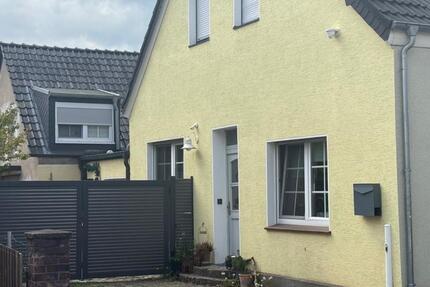 Haus Hamm Heessen - 6 Zimmer, 146 m&sup2;, 399.000&euro; | Angebot:26213238