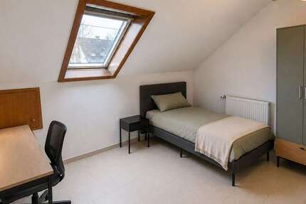 Zimmer Dortmund Brackel - 350&euro; | Angebot:27335172