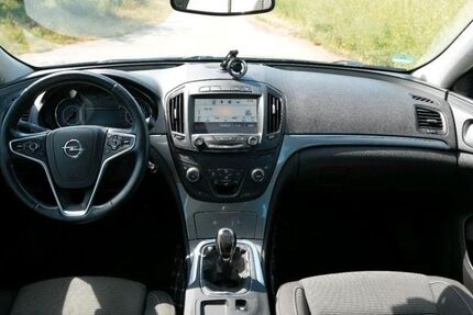 Opel Insignia 124.000 km 7.700 &euro; Bochum 44894