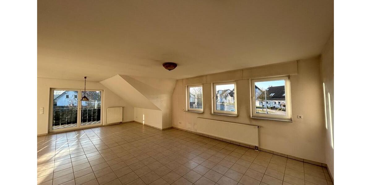 Dachgeschoßwohnung Welver - 3 Zimmer, 110 m&sup2;, 880&euro; | Angebot:24640537