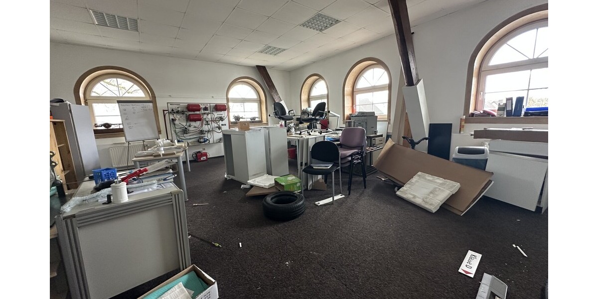 Attraktive Fahrschulfläche in Top-Lage von Dortmund-Brackel - Gewerbeobjekt Dortmund / Brackel Brackel | Angebot:26057671