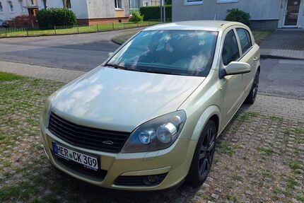 Opel Astra 173.000 km 2.299 &euro; Herne 44653