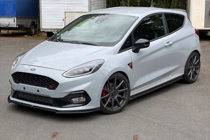 Ford Fiesta 82.300 km 16.990 &euro; Dortmund 44287