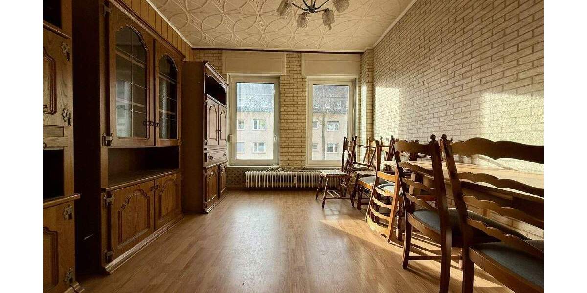 Einfamilienhaus Menden Mitte - 6 Zimmer, 169 m&sup2;, 210.000&euro; | Angebot:25706735