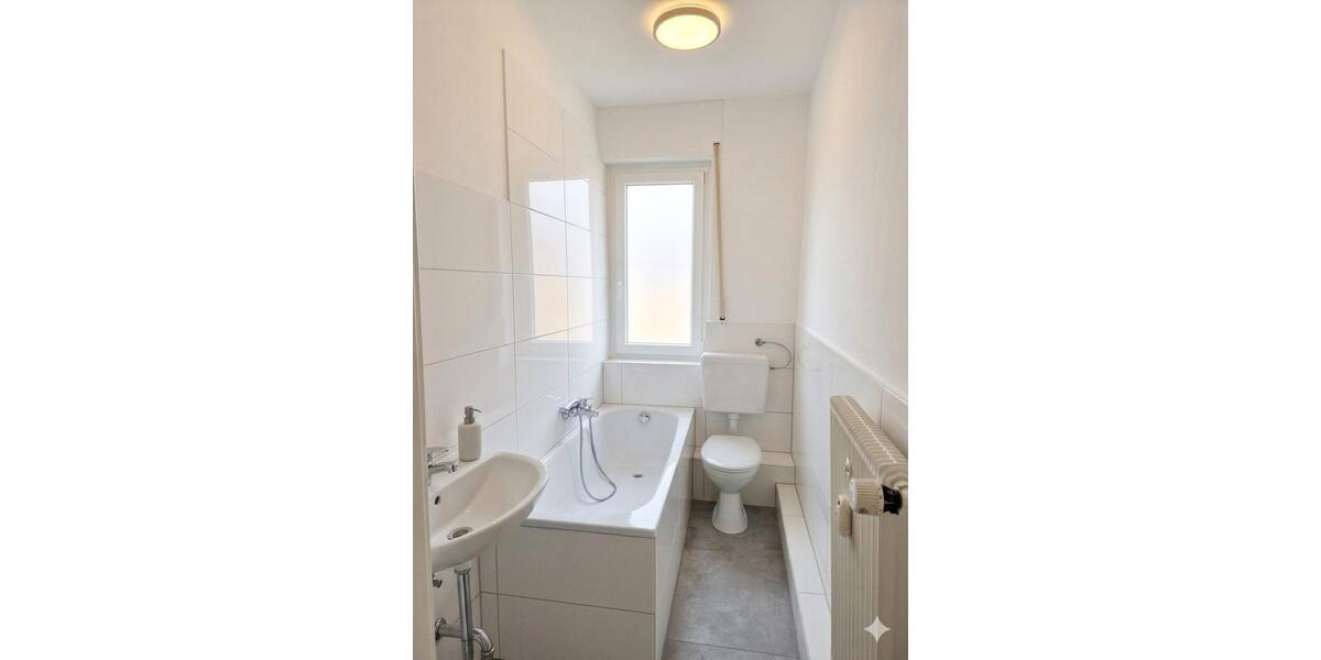 Dachgeschoßwohnung Bochum Bochum-Mitte - 3 Zimmer, 60 m&sup2;, 570&euro; | Angebot:26664657