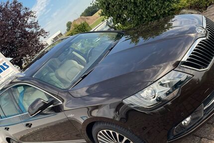 Skoda Superb 182.300 km 8.990 &euro; Iserlohn 58640
