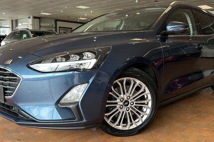 Ford Focus 56.000 km 15.900 &euro; Hamm 59067