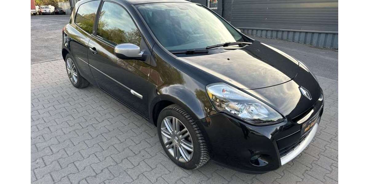 Renault Clio 98.500 km 4.990 &euro; Dortmund 44319