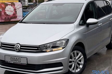 VW Touran 48.250 km 17.990 &euro; Lünen 44532