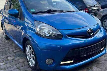 Toyota Aygo 92.843 km 4.900 &euro; Dortmund 44269