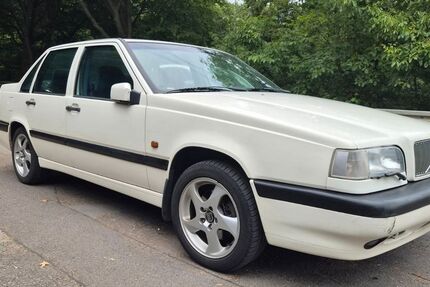 Volvo 850 242.277 km 5.200 &euro; Bochum 44789