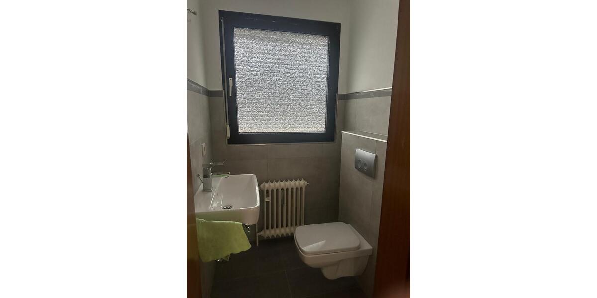 Etagenwohnung Dortmund Mengede - 3 Zimmer, 90 m&sup2;, 1.300&euro; | Angebot:25280119