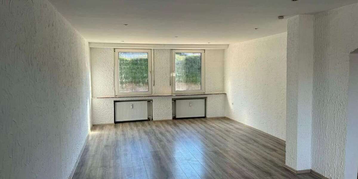 Etagenwohnung Bochum Bochum-Südwest - 3.5 Zimmer, 95 m&sup2;, 800&euro; | Angebot:26308120
