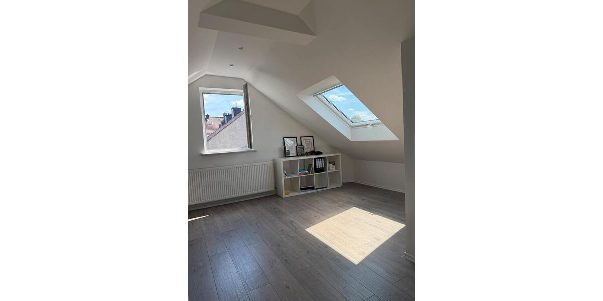 Reihenhaus Castrop-Rauxel Becklem - 3.5 Zimmer, 60 m&sup2;, 279.000&euro; | Angebot:27043600