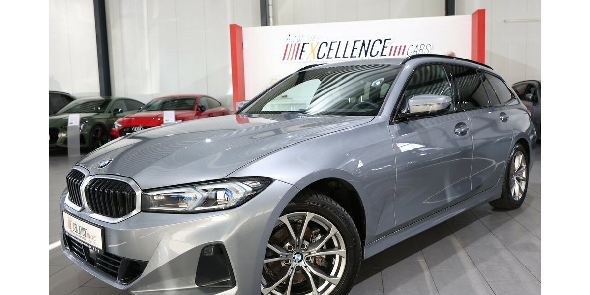 BMW 318d Touring SPORT / PANORAMA,LEDER,CURVED+HUD 53.000 km 29.833 &euro; Hamm 59077