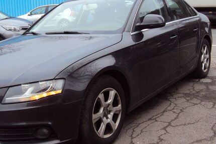 Audi A4 195.000 km 3.990 &euro; Hagen 58091