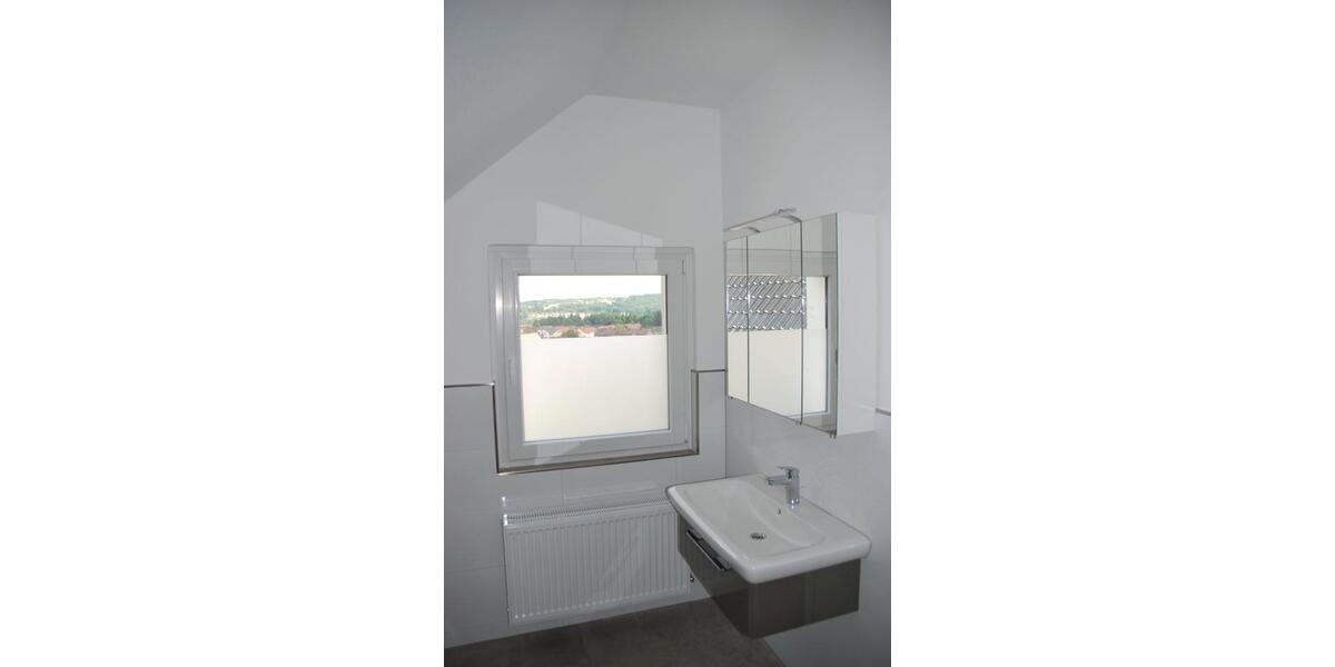 Maisonettenwohnung Wickede (Ruhr) - 3 Zimmer, 109 m&sup2;, 820&euro; | Angebot:26044679