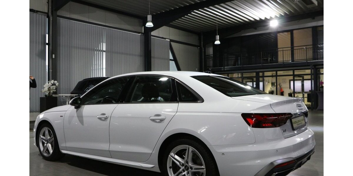 Audi A4 LIMOUSINE 40 TDI S-LINE / MATRIX-LED / 109.000 km 27.333 &euro; Hamm 59077
