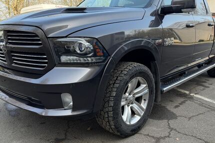 Dodge RAM 95.202 km 31.500 &euro; Bochum 44807