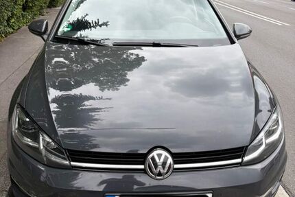 VW Golf 198.200 km 9.400 &euro; Kamen 59174