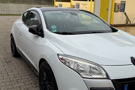Renault Megane 140.000 km 5.499 &euro; Iserlohn 58636