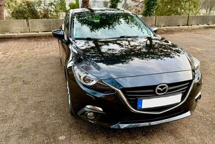 Mazda 3 141.000 km 8.888 &euro; Bochum 44787