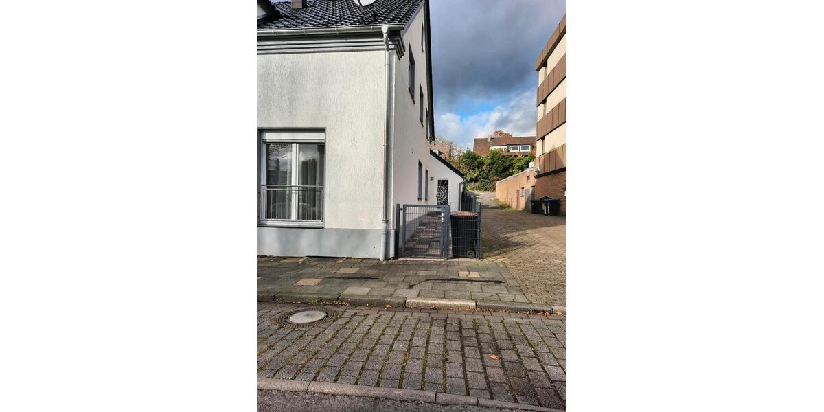 Erdgeschoßwohnung Recklinghausen Berghausen - 3 Zimmer, 63 m&sup2;, 600&euro; | Angebot:25409342