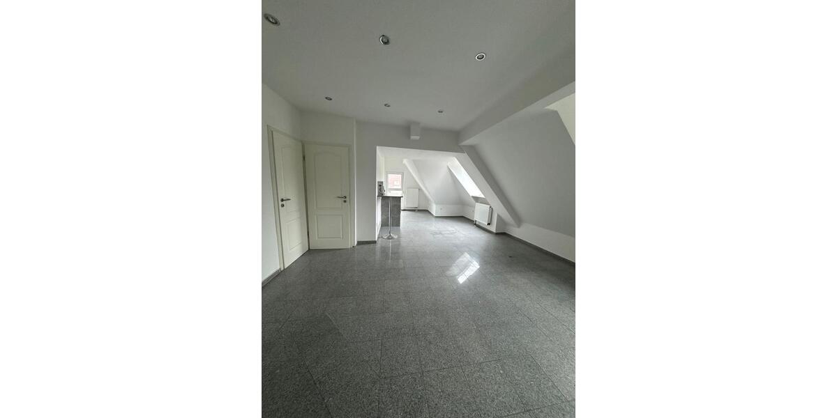 Dachgeschoßwohnung Dortmund Mengede - 3.5 Zimmer, 80 m&sup2;, 800&euro; | Angebot:25947675