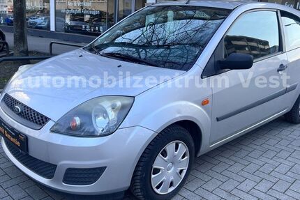Ford Fiesta 125.000 km 1.980 &euro; Recklinghausen 45657