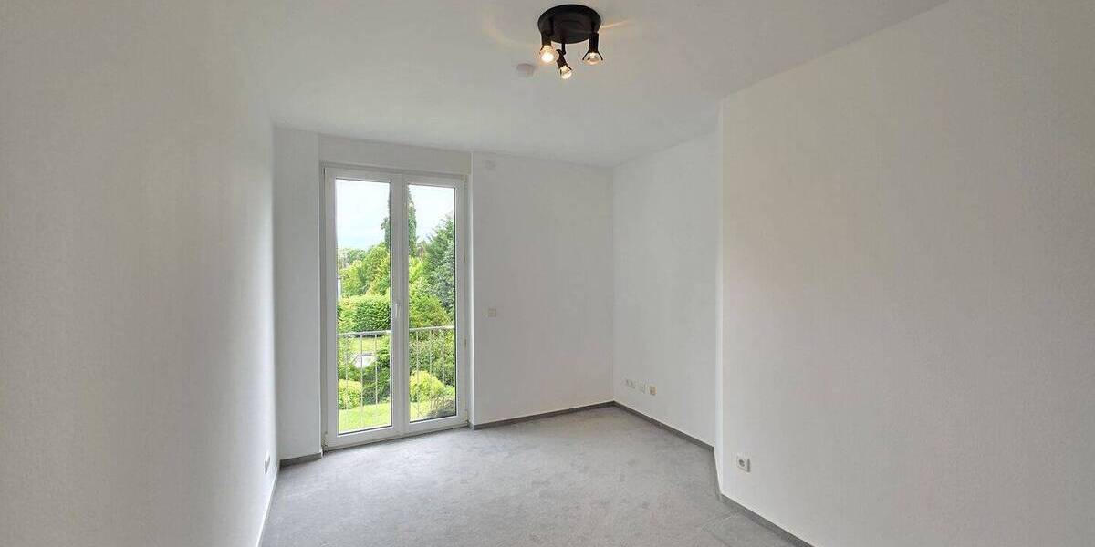 Etagenwohnung Dortmund Kirchhörde - 3 Zimmer, 101 m&sup2;, 1.250&euro; | Angebot:26886871