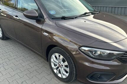 Fiat Tipo 110.000 km 8.990 &euro; Dortmund 44319